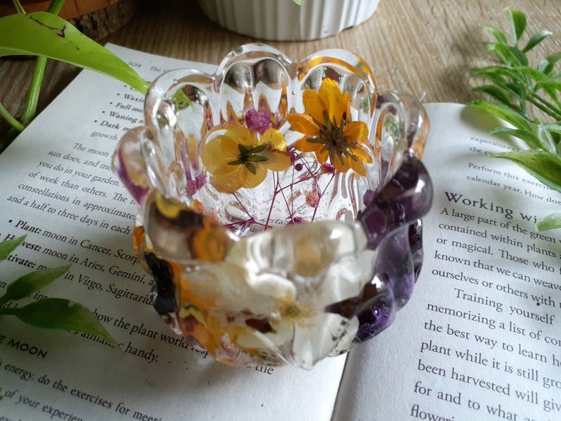 Floral Tealight Candle Holder
